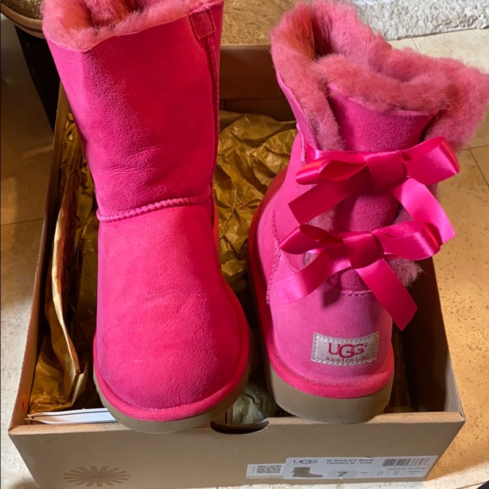 Hot pink Uggs